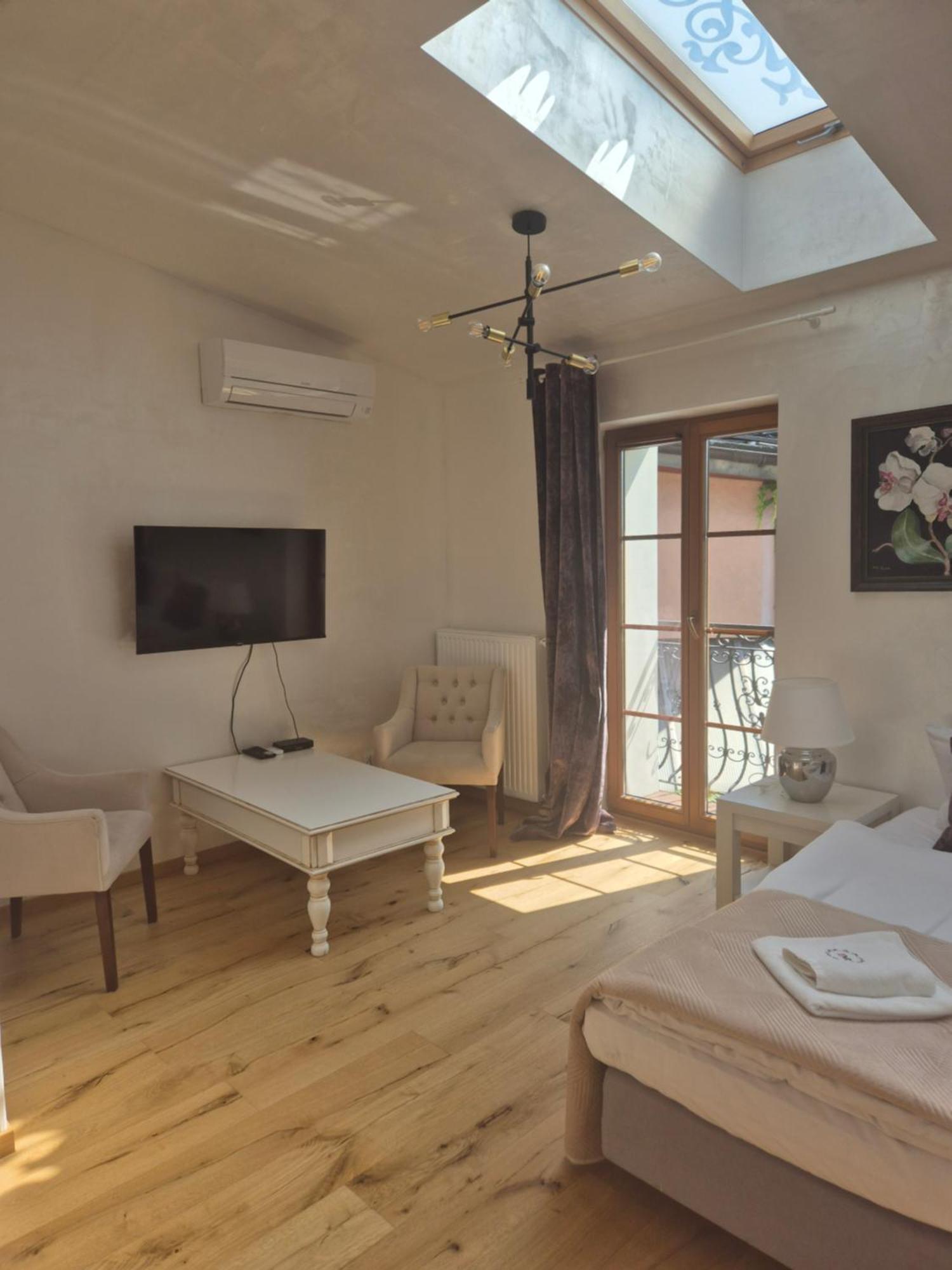 Aparthotel Miodowa 25 Krakkó Kültér fotó